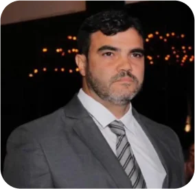 Paulo Ramos - Médico que conquistou confiança para investir